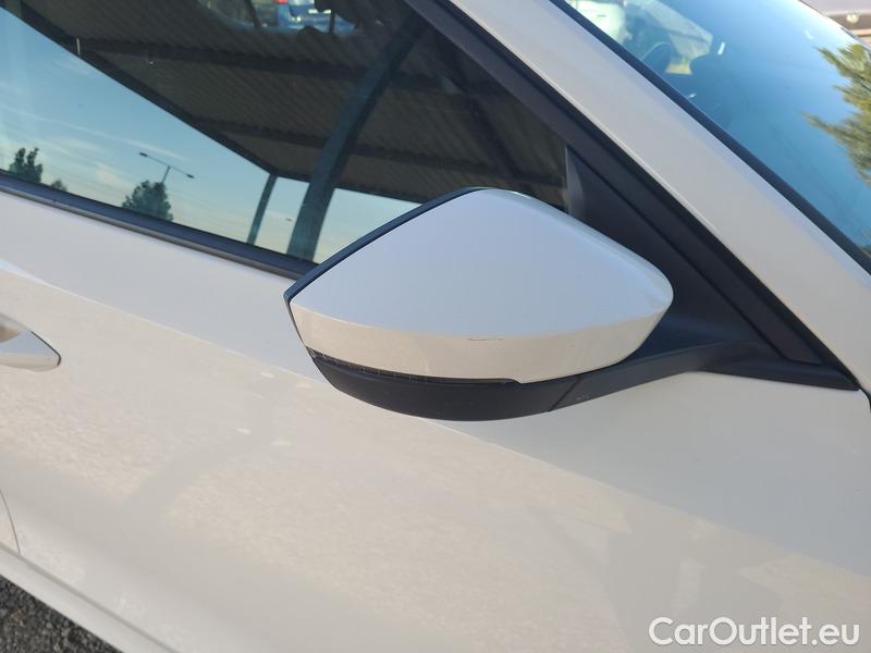  Skoda  Octavia  Lim. (NX3)(2020)  2.0TDI 85 Ambition 5d #25