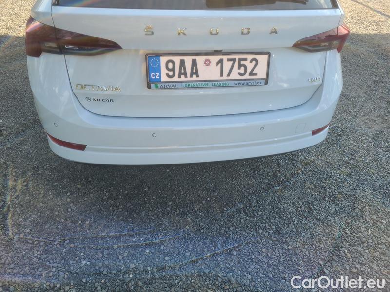  Skoda  Octavia  Combi (NX3)(2020) Oct.C.2.0TDI 110 4x4 Style AT #23