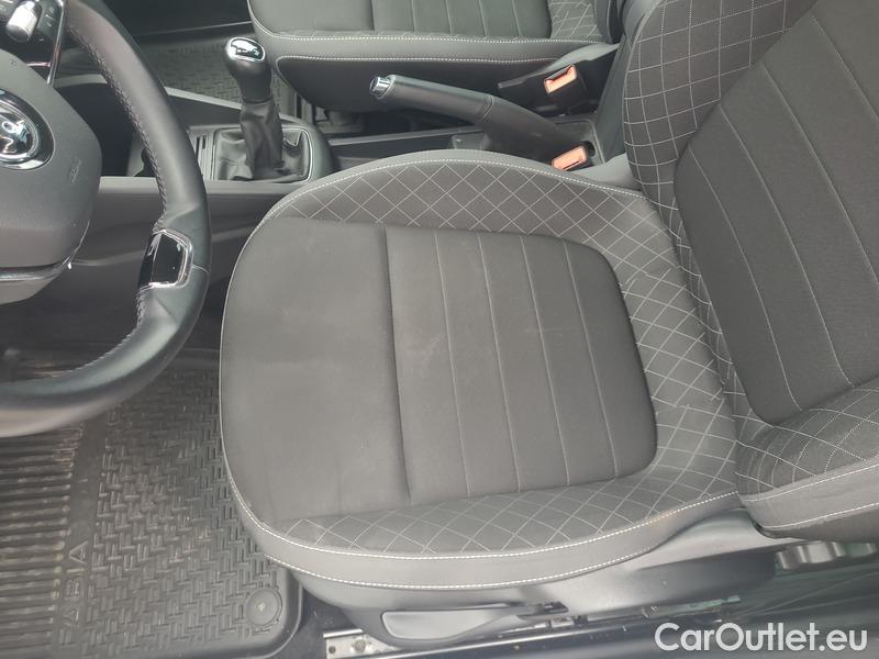  Skoda  Fabia  Combi (2015) Com.1.0TSI 70 Ambition 5d #11