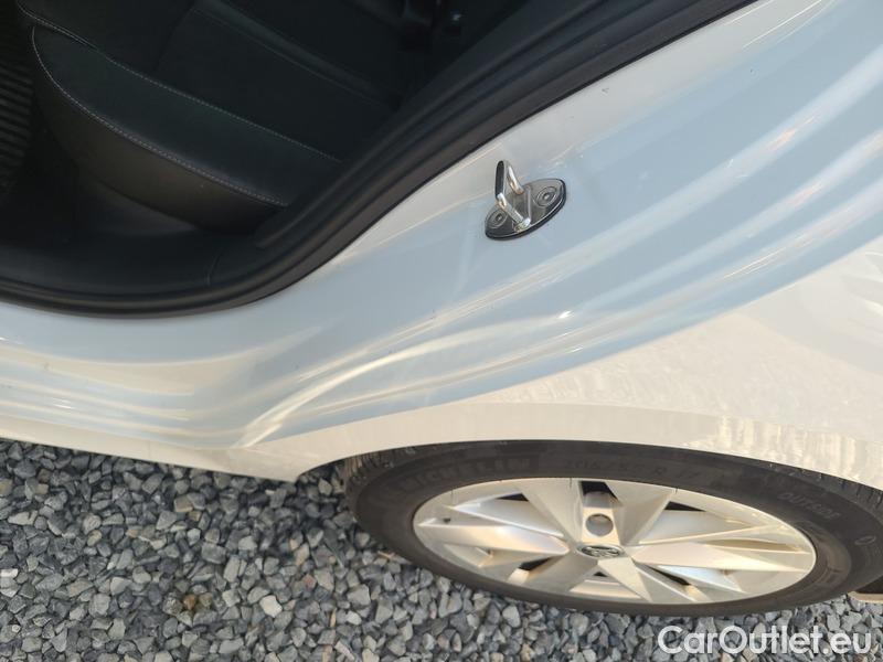  Skoda  Octavia  Combi (NX3)(2020) Oct.Com.1.5 e-TEC 110 Style AT #9