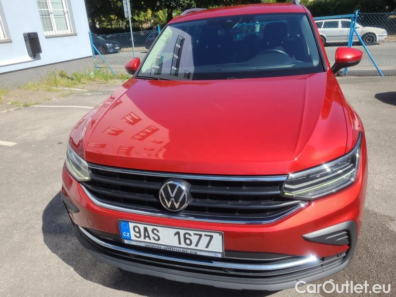  Volkswagen  Tiguan  (AX1)(2020)  2.0TDI 110 Life 5d #1