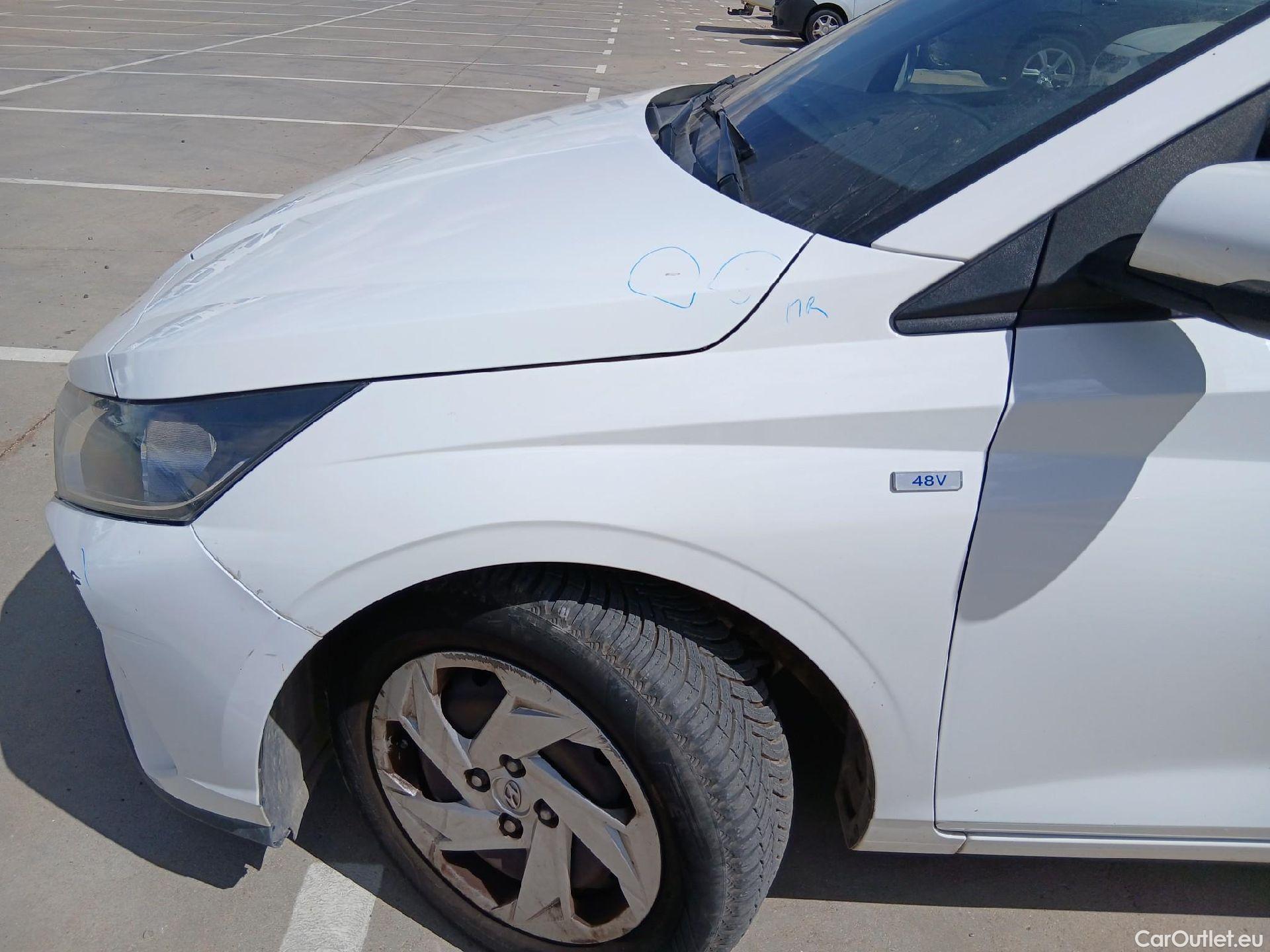  Hyundai  i20 HYUNDAI  / 2020 / 5P / berlina con portón 1.0 TGDI 74kW (100CV) 48V Essence #13