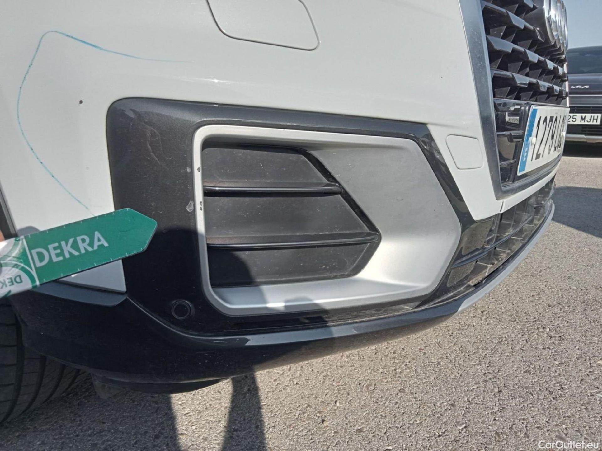  Audi  Q2 AUDI  / 2016 / 5P / todoterreno Design 30 TFSI 85kW (116CV) (AC) #5