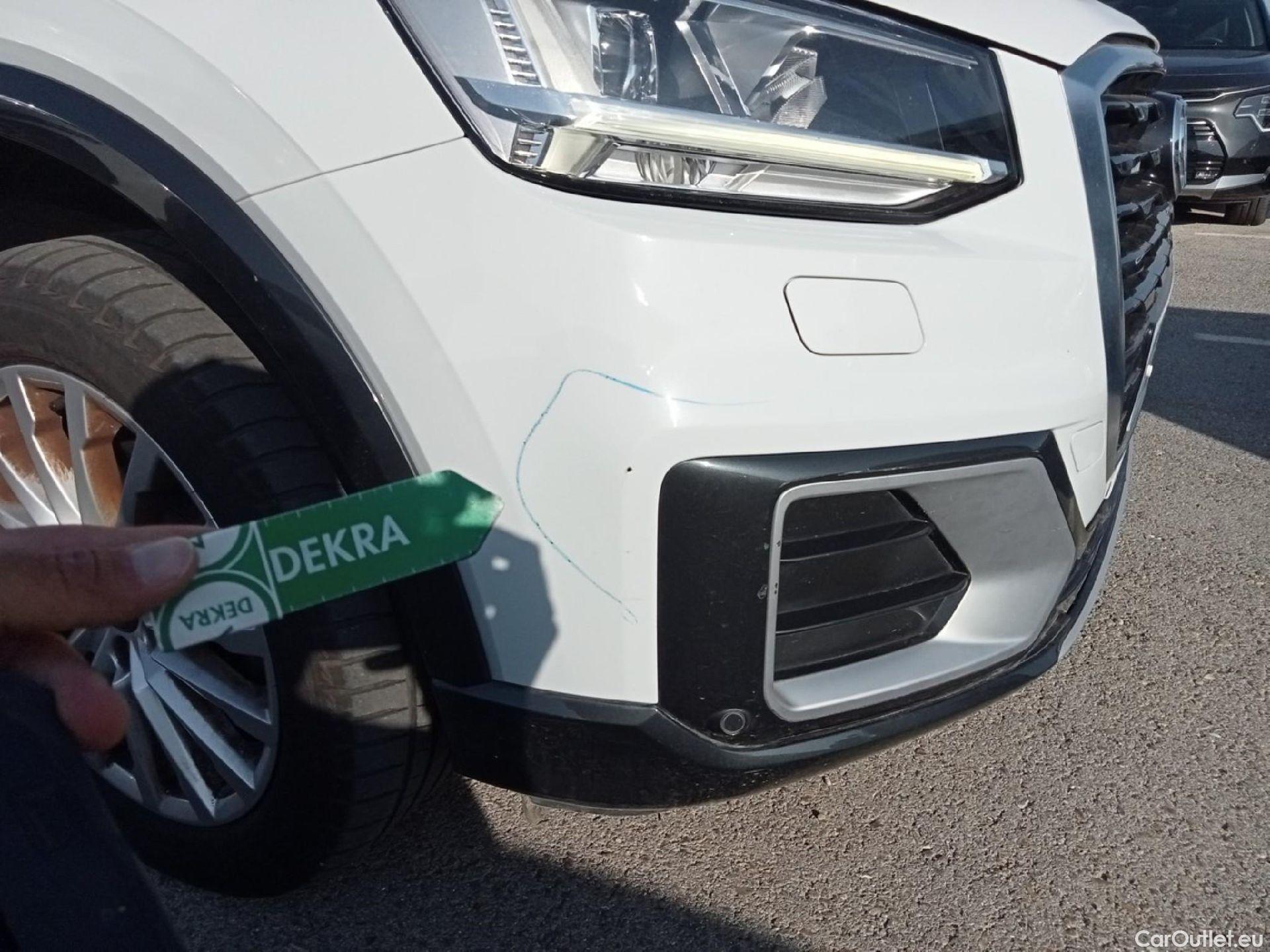  Audi  Q2 AUDI  / 2016 / 5P / todoterreno Design 30 TFSI 85kW (116CV) (AC) #3