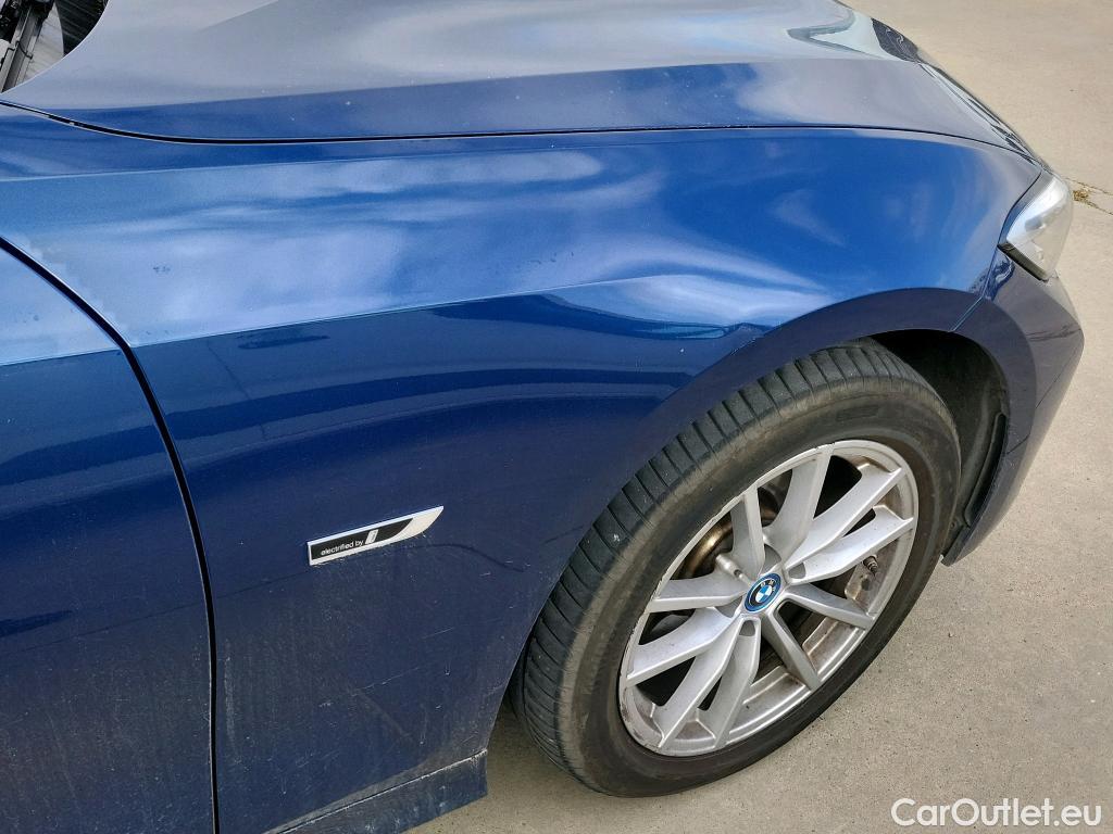  Bmw  Serie 3 BMW  / 2018 / 4P / sedán 320e #9