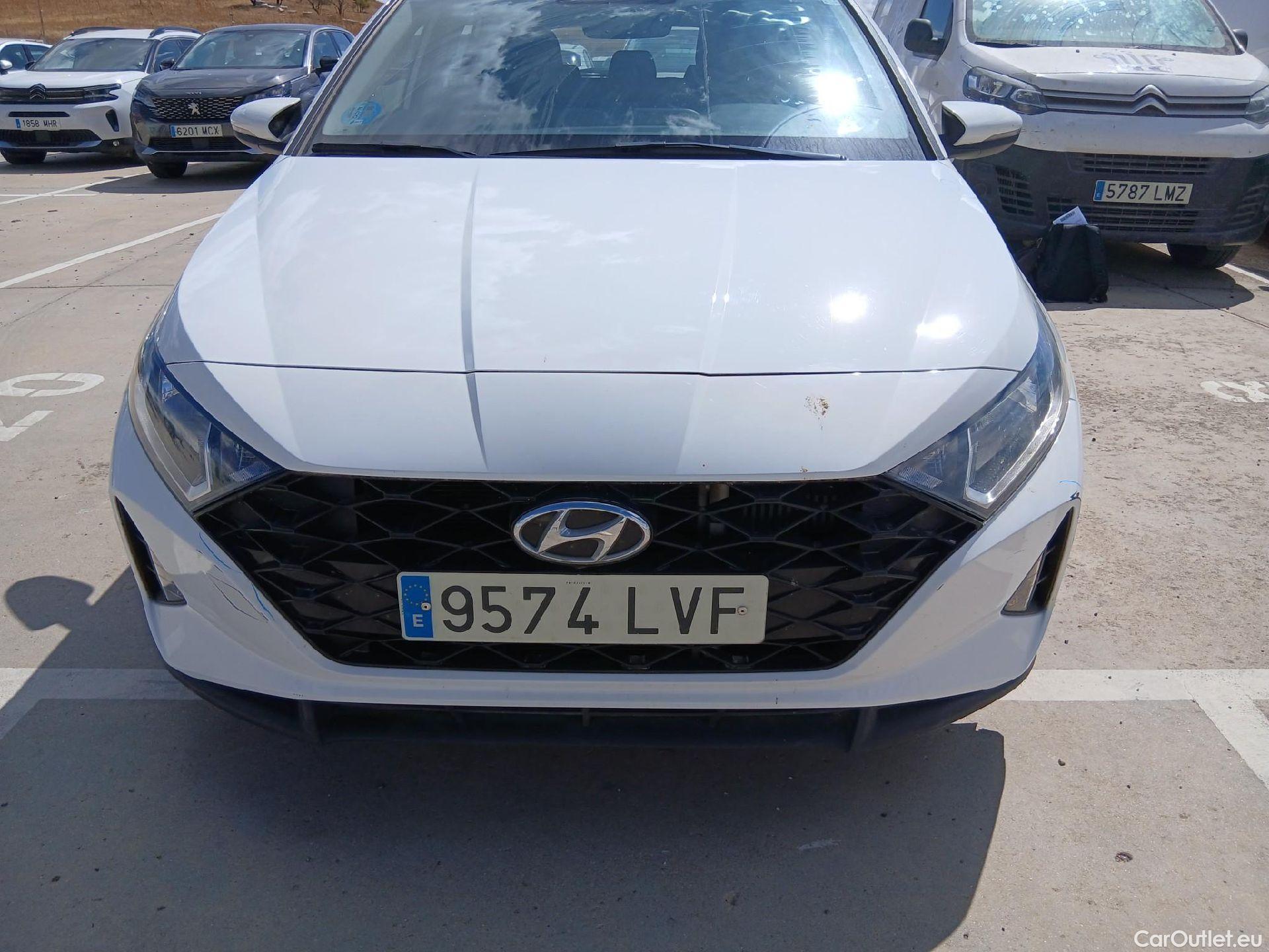  Hyundai  i20 HYUNDAI  / 2020 / 5P / berlina con portón 1.0 TGDI 74kW (100CV) 48V Essence #6