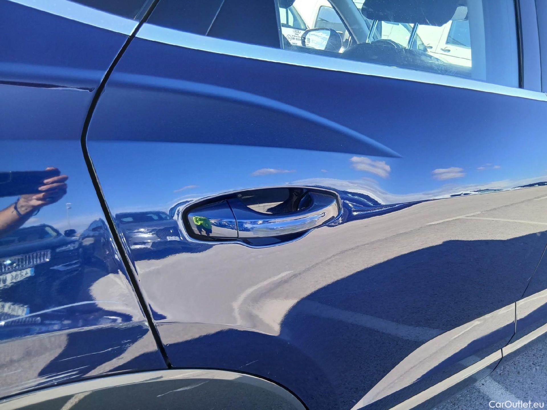  Audi  Q3 AUDI  Sportback / 2019 / 5P / todoterreno Advanced 35 TDI 110kW (150CV) #50