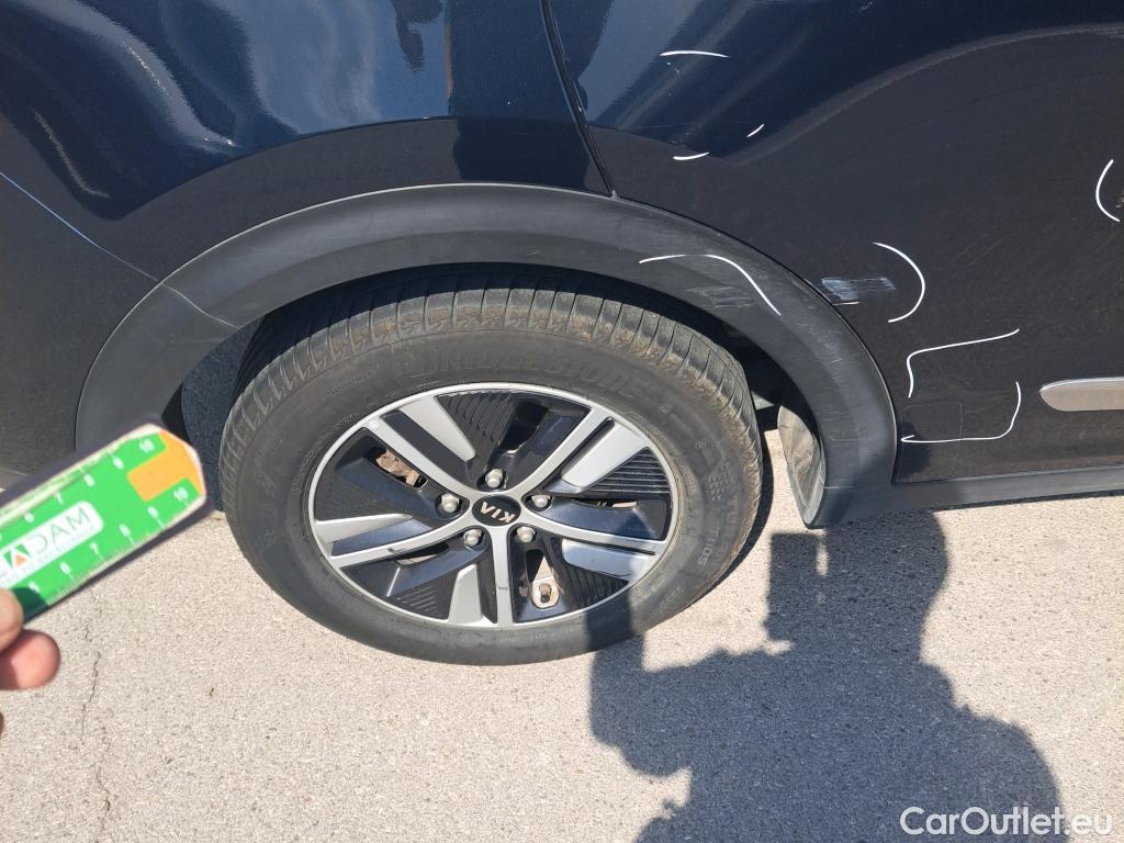  KIA  Niro KIA  1.6 GDi PHEV 104kW (141CV) Drive (AC) #32