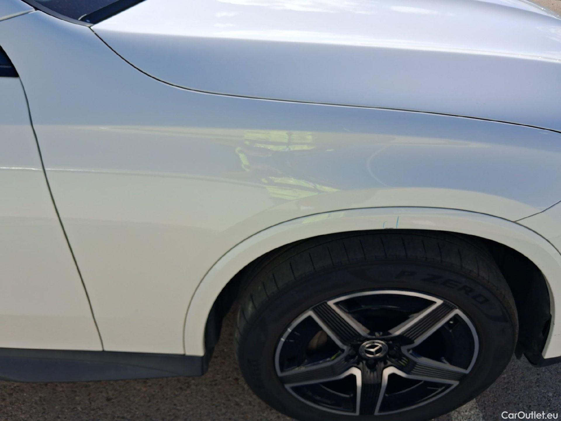  Mercedes  GLC MERCEDES-BENZ  / 2022 / 5P / todoterreno  300 de 4MATIC #38