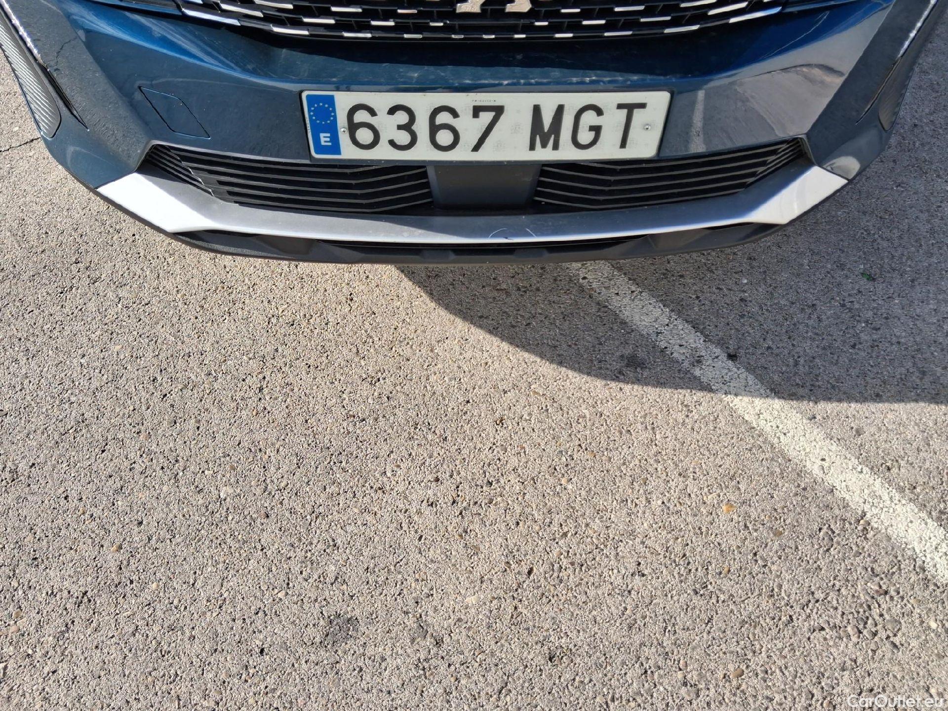  Peugeot  3008 PEUGEOT  / 2020 / 5P / todoterreno 1.2 PureTech 96KW S&S Active Pack #15