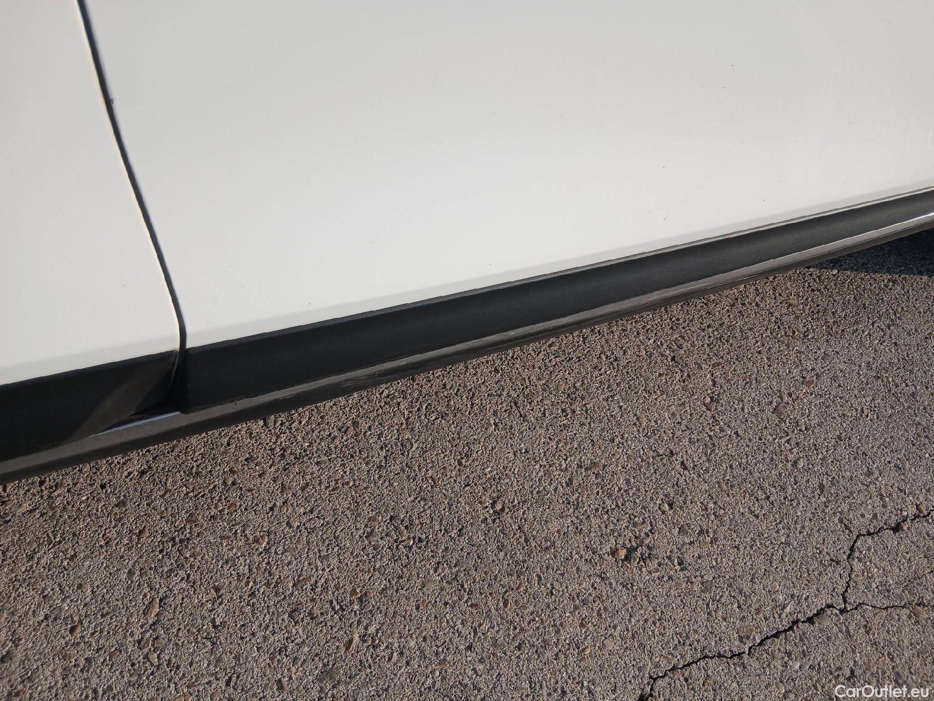 KIA  XCeed KIA  / 2019 / 5P / todoterreno 1.0 T-GDi Drive 88kW (120CV) #13