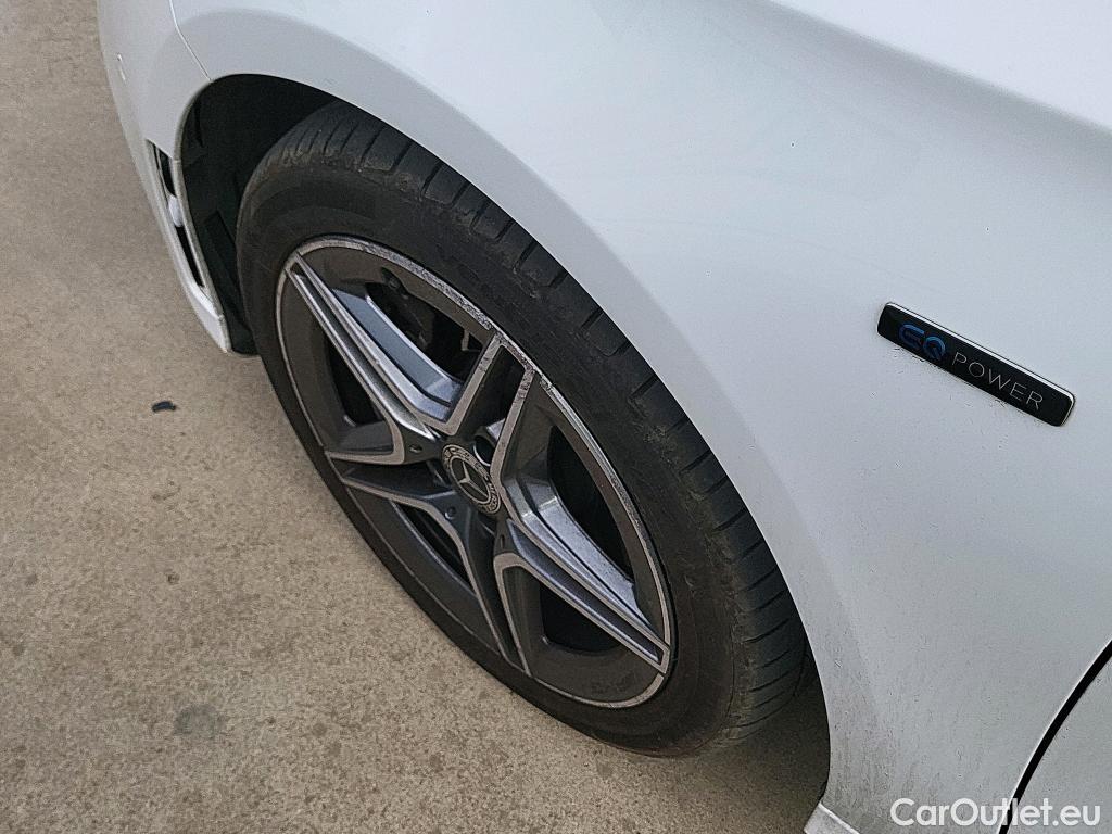  Mercedes  A-Klasse MERCEDES-BENZ Clase A / 2018 / 5P / berlina con portón A 250 e #3