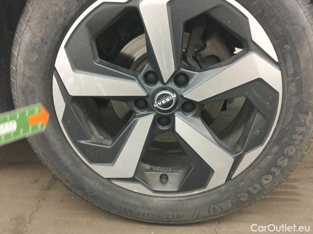  Nissan  Qashqai NISSAN  / 2021 / 5P / todoterreno DIG-T 116kW mHEV Xtronic 4x4 N-Connecta #21
