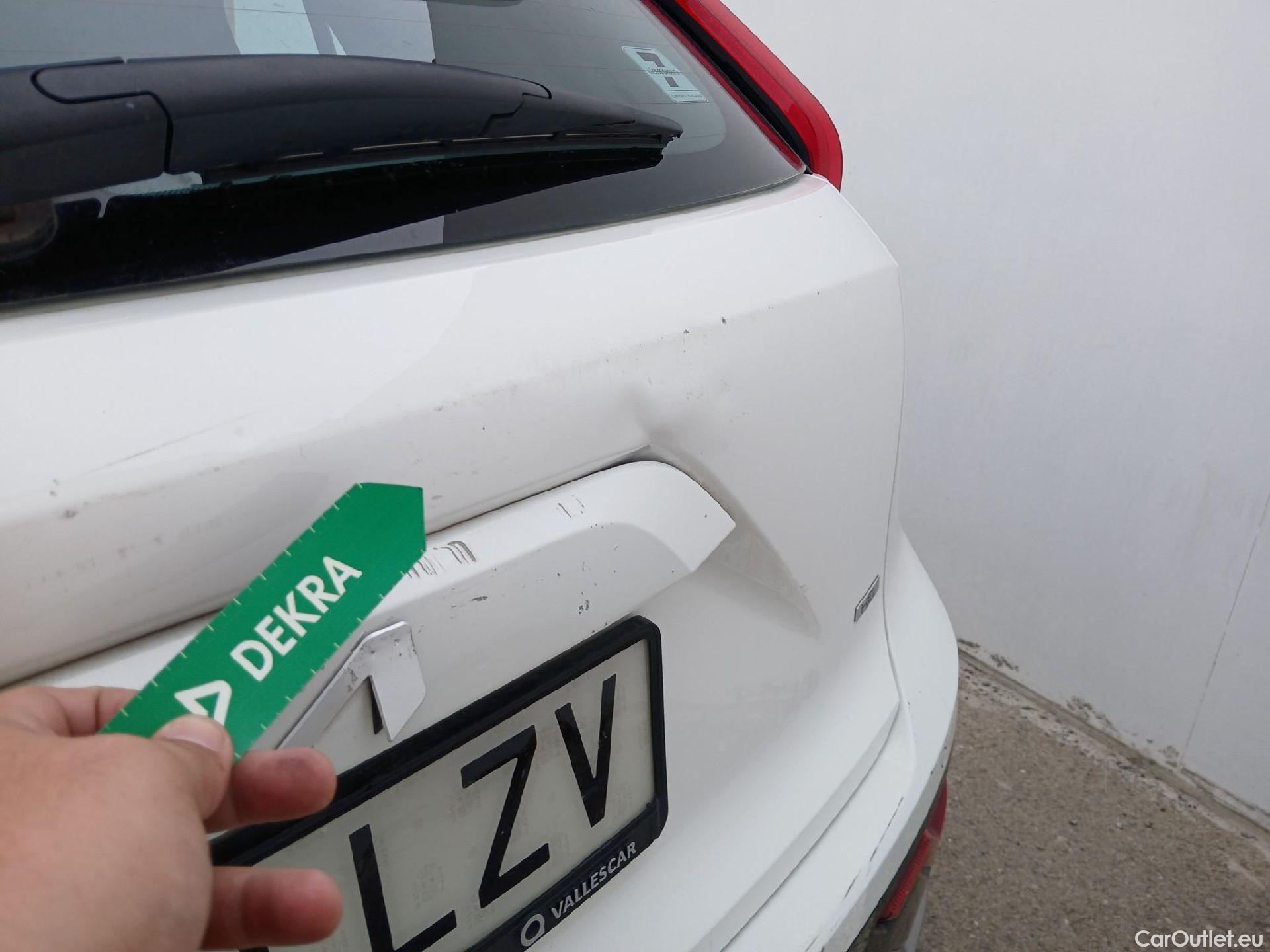  KIA  Niro KIA  / 2022 / 5P / crossover 1.6 GDi HEV 104kW (141CV) Drive #56