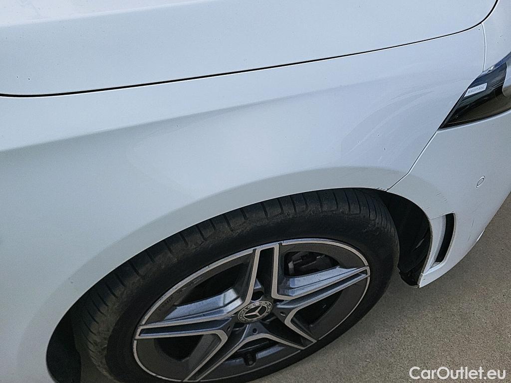  Mercedes  A-Klasse MERCEDES-BENZ Clase A / 2018 / 5P / berlina con portón A 250 e #20