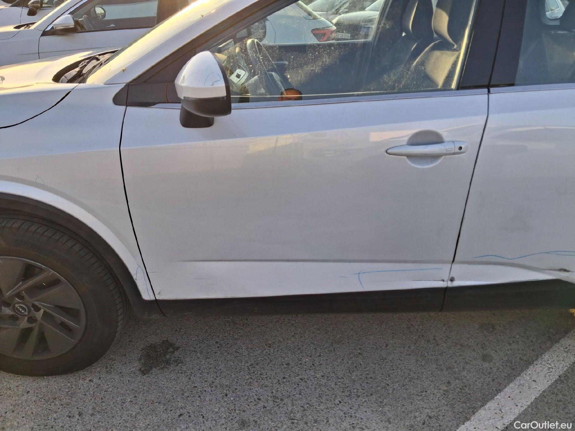  Nissan  Qashqai NISSAN  / 2024 / 5P / todoterreno DIG-T 103kW (140CV) mHEV 4x2 Acenta #22