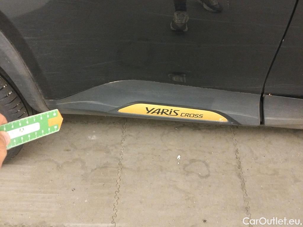  Toyota  Yaris Cross TOYOTA  / 2021 / 5P / todoterreno 1.5 120H Adventure #34