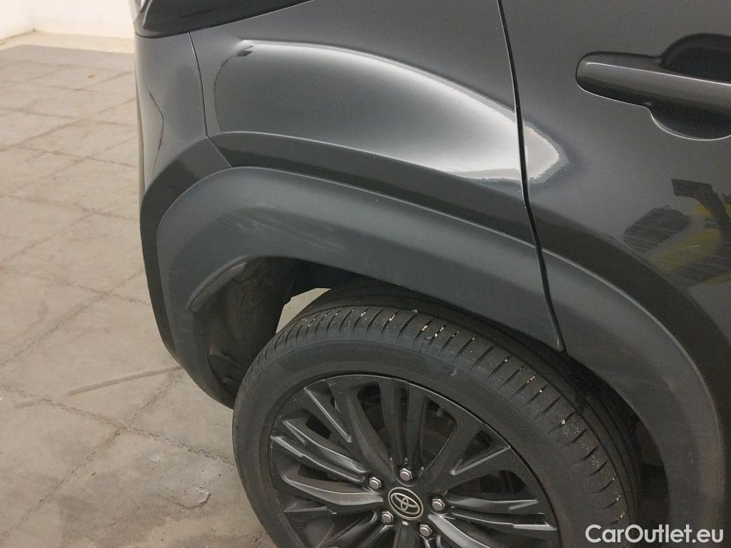  Toyota  Yaris Cross TOYOTA  / 2021 / 5P / todoterreno 1.5 120H Adventure #39