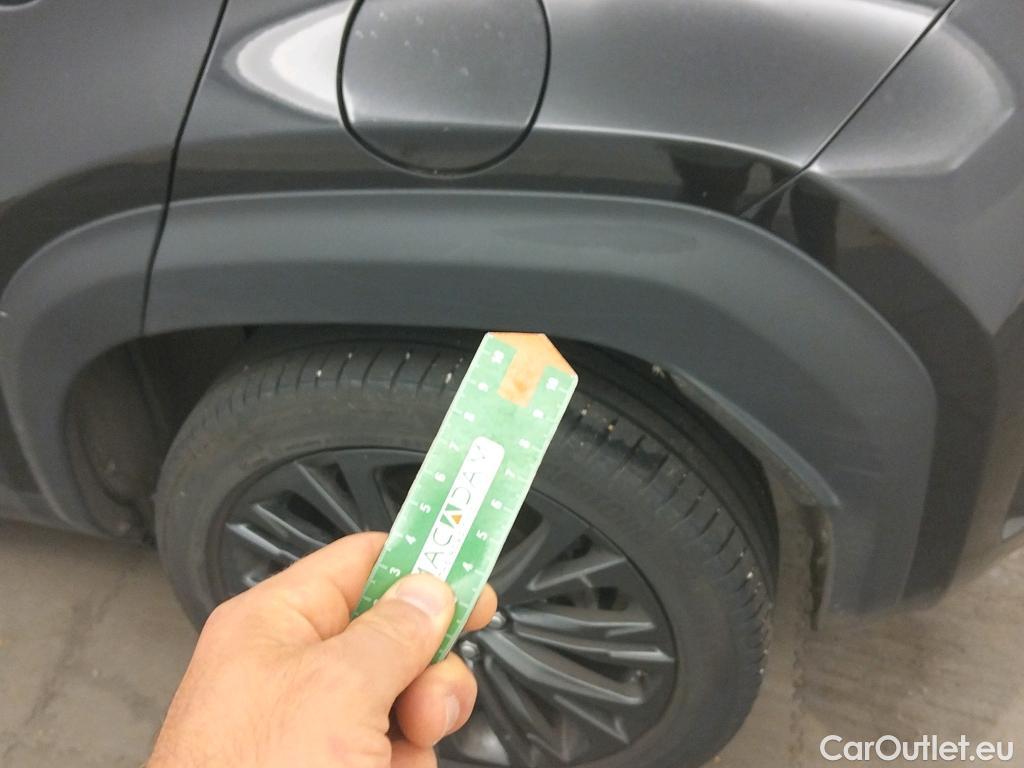  Toyota  Yaris Cross TOYOTA  / 2021 / 5P / todoterreno 1.5 120H Adventure #42