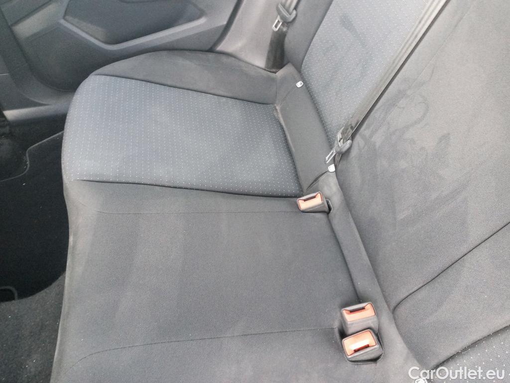  Seat  Ibiza SEAT  / 2017 / 5P / berlina con portón 1.0 TSI 81kW (110CV) Style #14