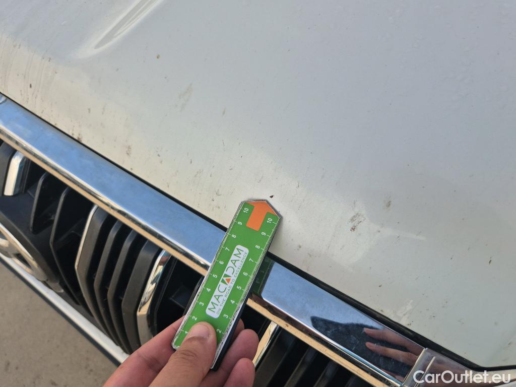  Toyota  Land Cruiser TOYOTA  / 2017 / 5P / todoterreno 2.8 D-4D VX AUTO #30