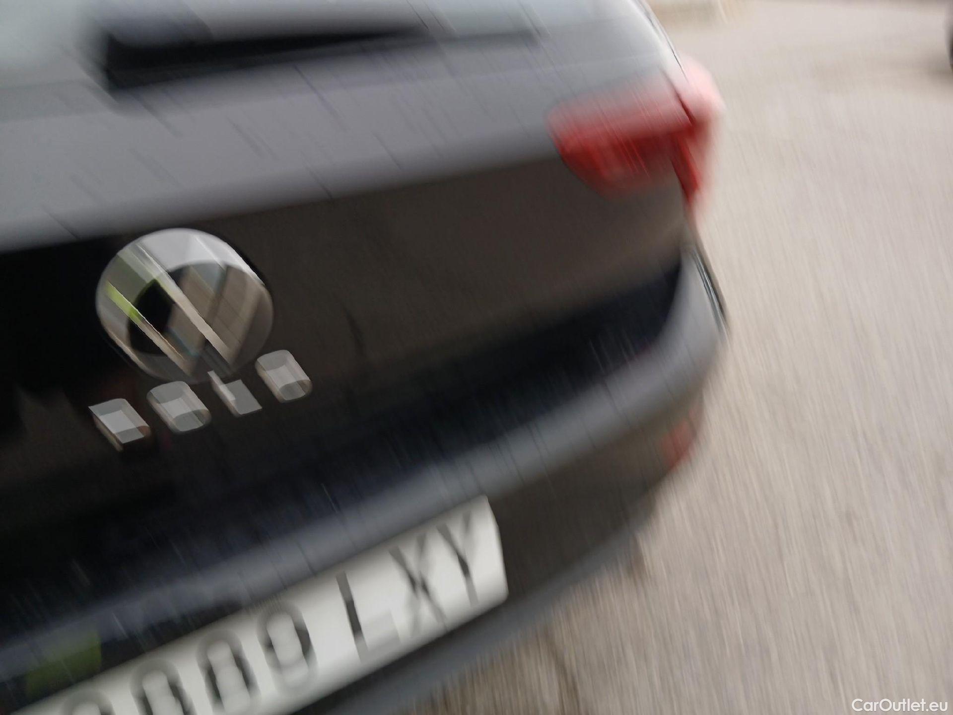  Volkswagen  Polo VOLKSWAGEN  / 2021 / 5P / berlina con portón Life 1.0 TSI 70kW (95CV) #17