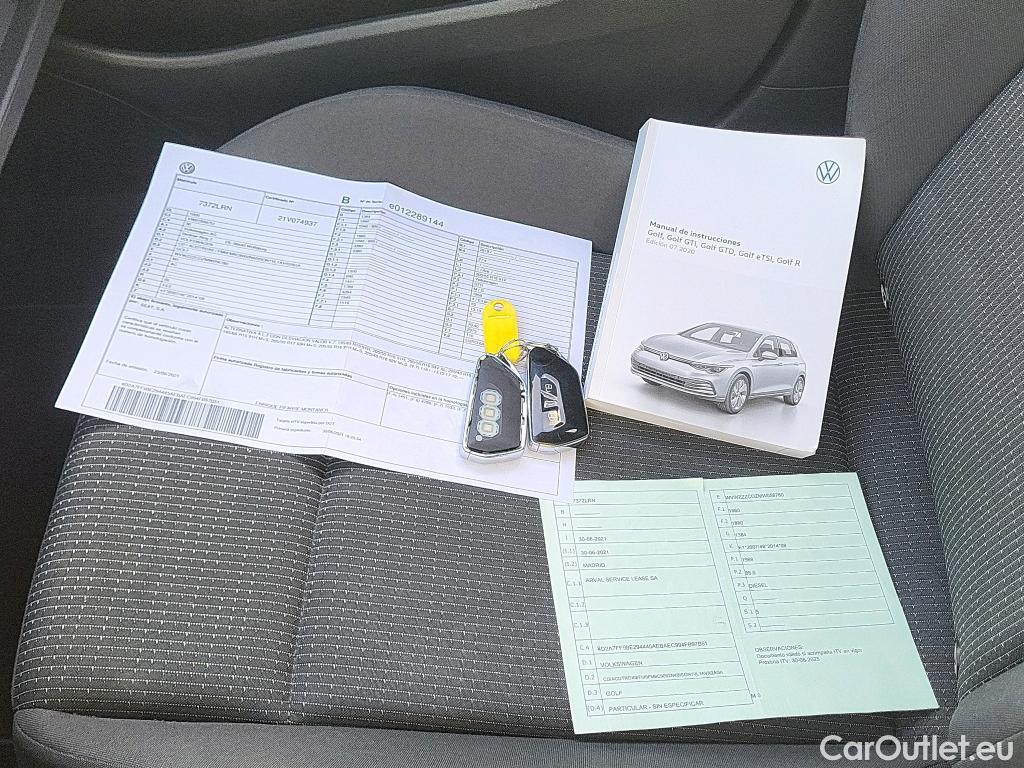  Volkswagen  Golf  VOLKSWAGEN / 2020 / 5P / berlina con portón 2.0 TDI 85kW (115CV) #2