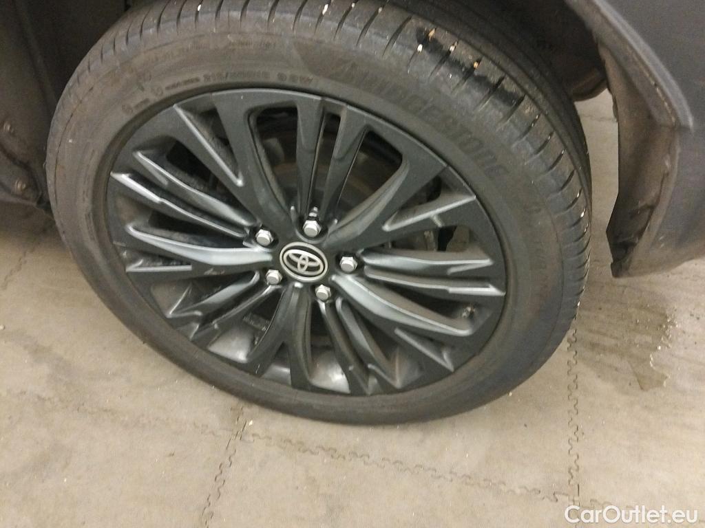  Toyota  Yaris Cross TOYOTA  / 2021 / 5P / todoterreno 1.5 120H Adventure #19
