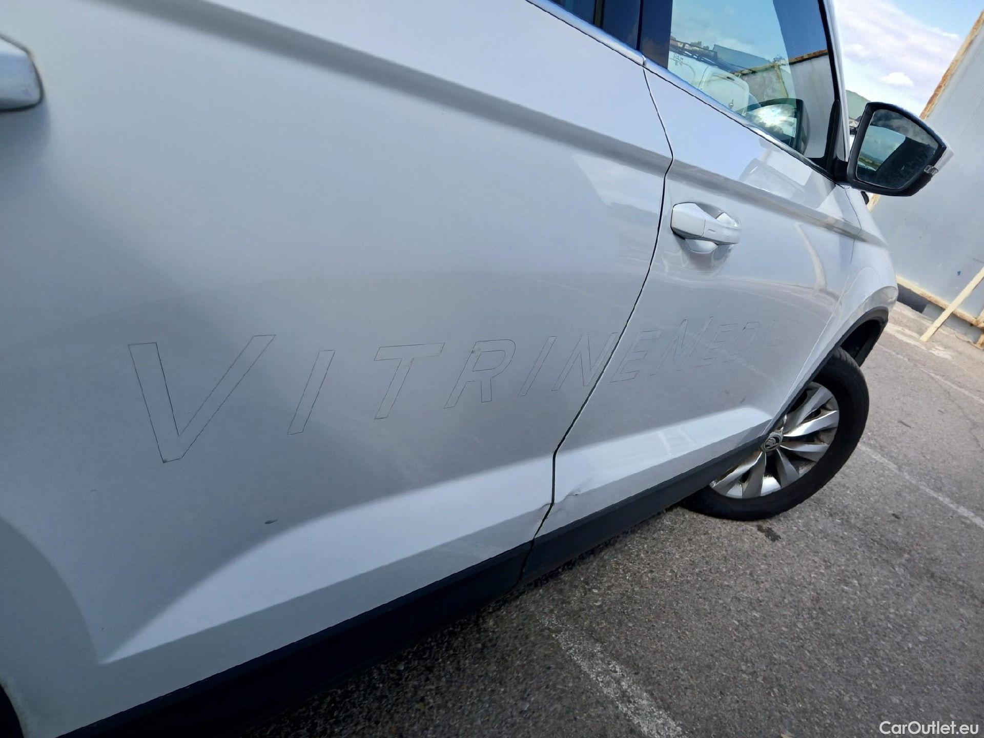  Skoda  Karoq SKODA  / 2021 / 5P / todoterreno 2.0 TDI 85kW (115CV) DSG Ambition #36