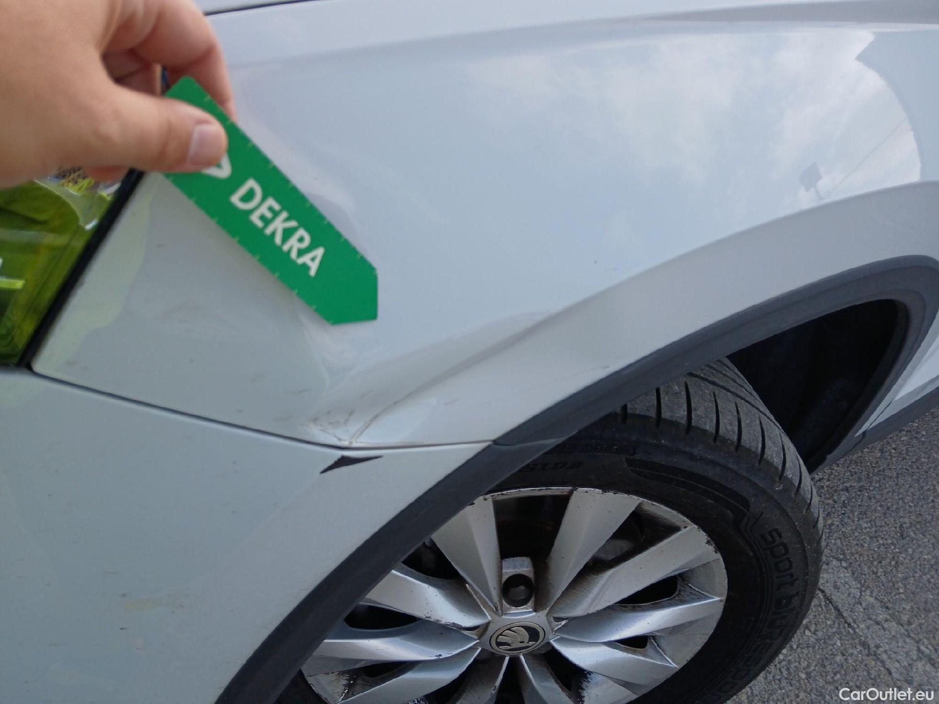  Skoda  Karoq SKODA  / 2021 / 5P / todoterreno 2.0 TDI 85kW (115CV) DSG Ambition #12