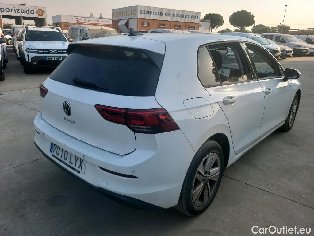  Volkswagen  Golf  VOLKSWAGEN / 2020 / 5P / berlina con portón Life 2.0 TDI 85kW (115CV) (CM) #7