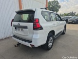  Toyota  Land Cruiser TOYOTA  / 2017 / 5P / todoterreno 2.8 D-4D VX AUTO #2