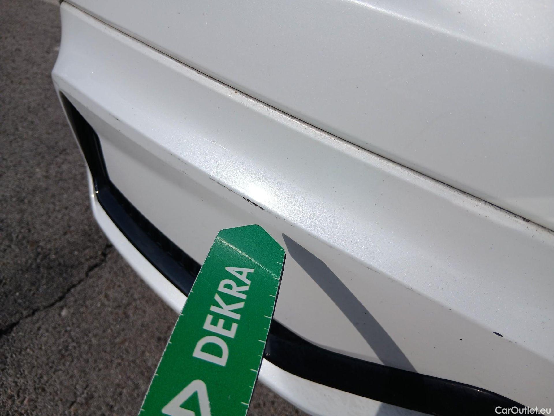  Volvo  XC60 VOLVO  2.0 T6 AWD Recharge Plus Dark Auto #30