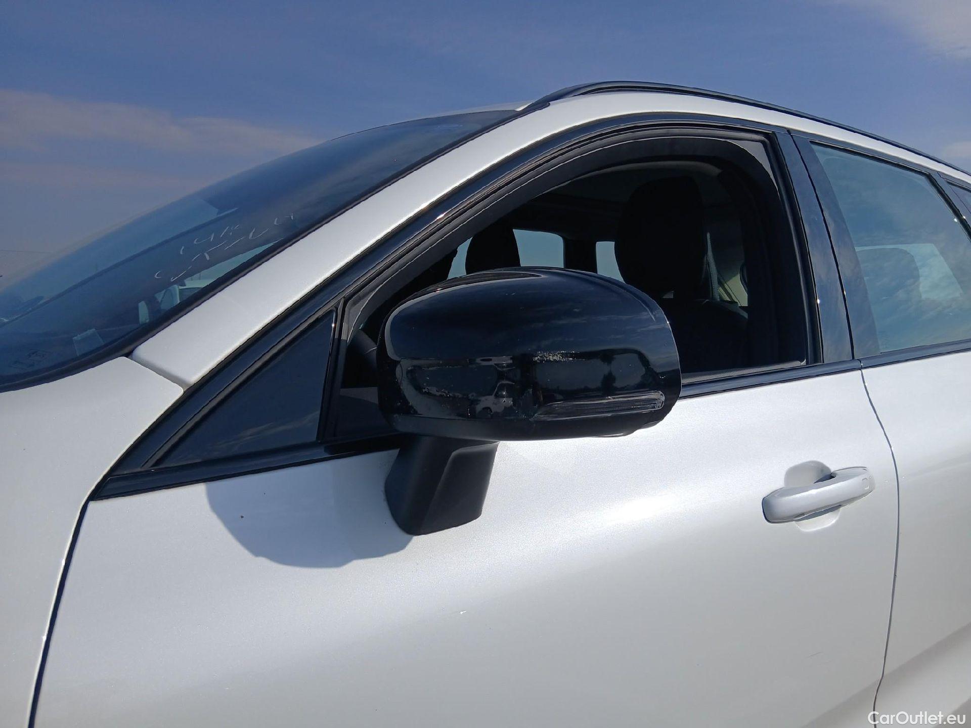  Volvo  XC60 VOLVO  2.0 T6 AWD Recharge Plus Dark Auto #15