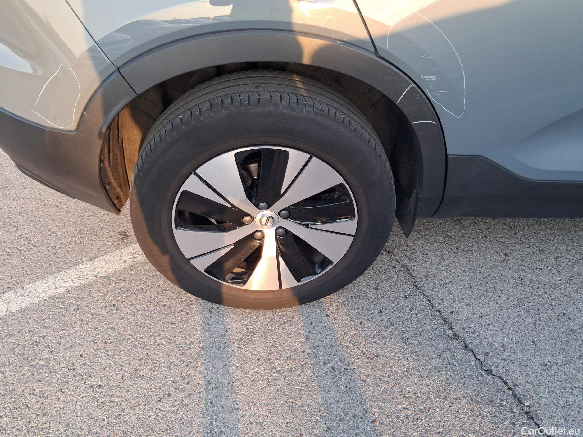  Volvo  XC 40 VOLVO XC40 / 2021 / 5P / todoterreno 1.5 T5 Recharge PHEV Plus Dark Auto #34