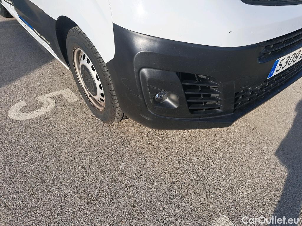  Opel  Vivaro OPEL  / 2019 / 4P / furgón 1.5 Diésel 88kW (120CV) M Std Select #43