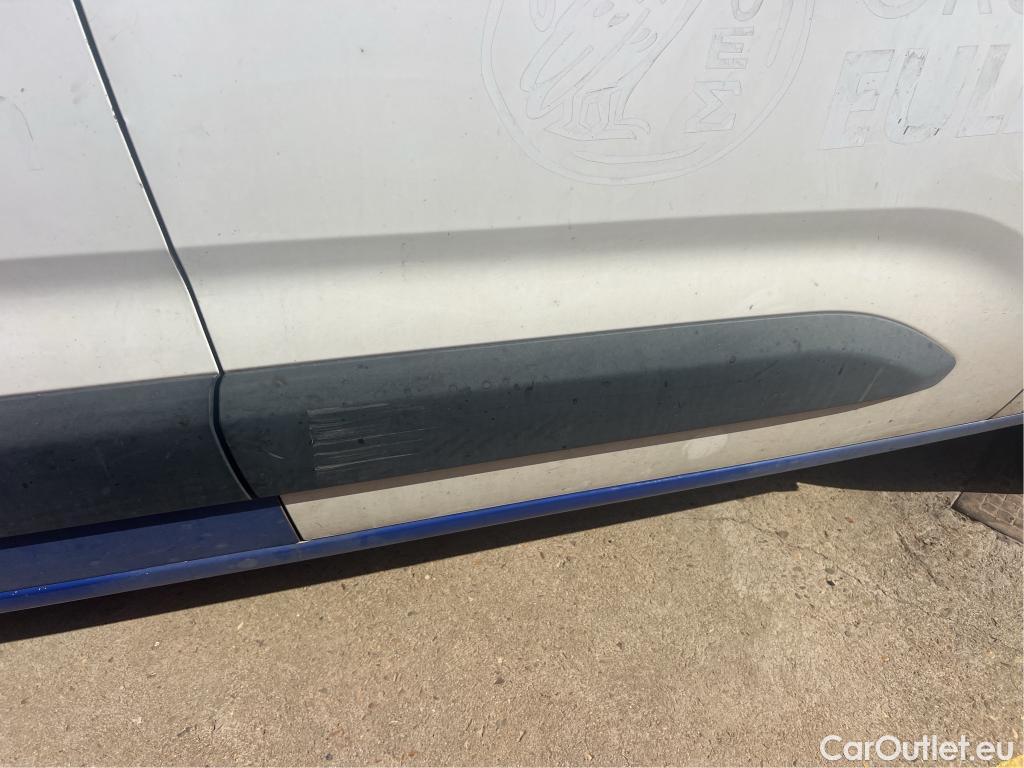  Citroen  Berlingo CITROEN  / 2018 / 3P / furgón derivado de turismo Talla M BlueHDi 100 CONTROL #21