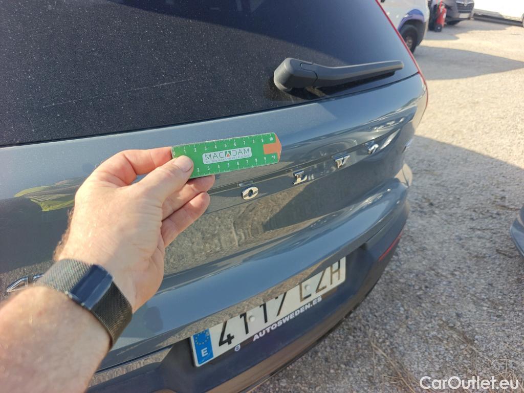  Volvo  XC 40 VOLVO XC40 / 2021 / 5P / todoterreno 2.0 B3 G Plus Dark Auto #2