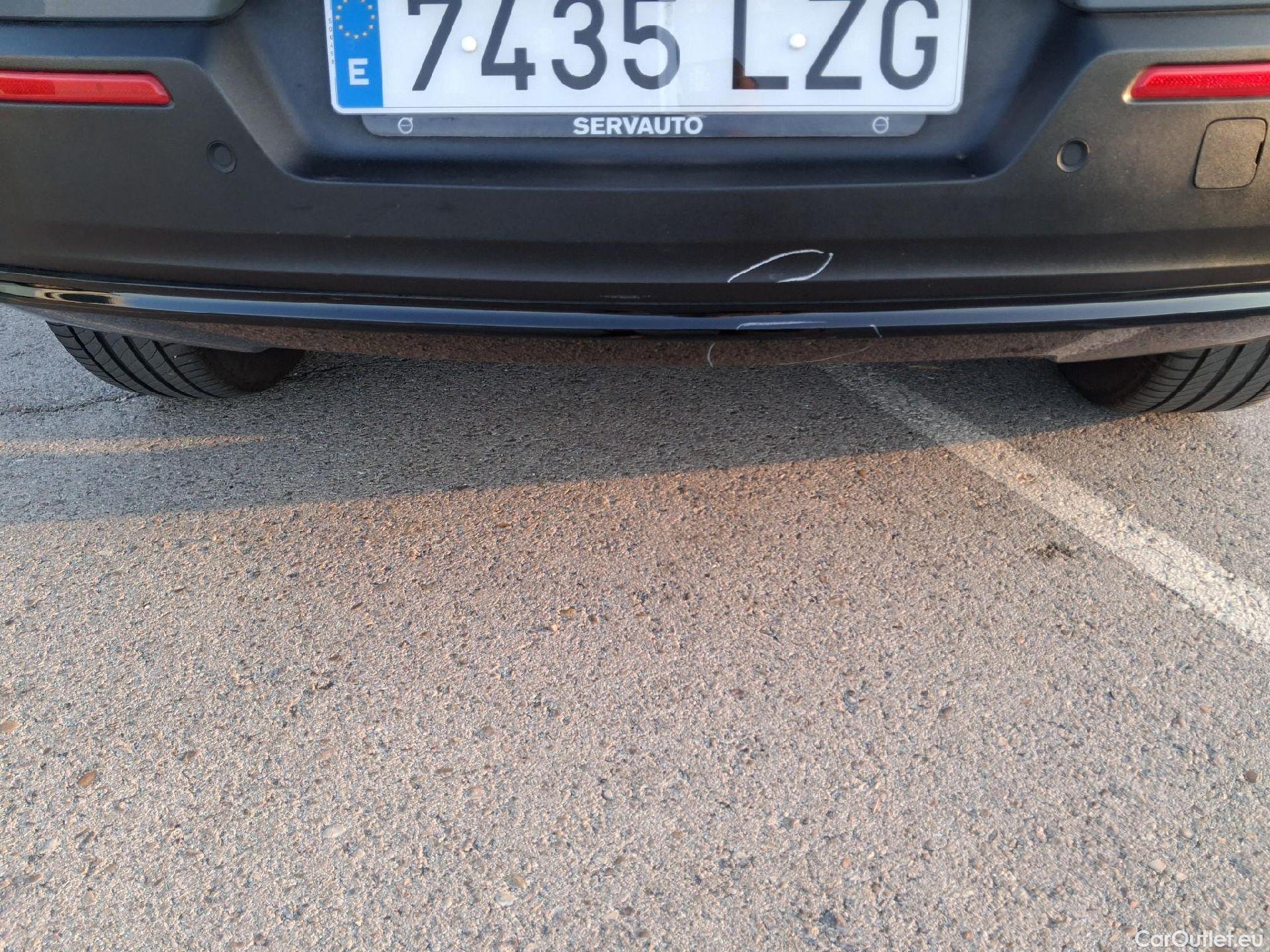  Volvo  XC 40 VOLVO XC40 / 2021 / 5P / todoterreno 1.5 T5 Recharge PHEV Plus Dark Auto #28