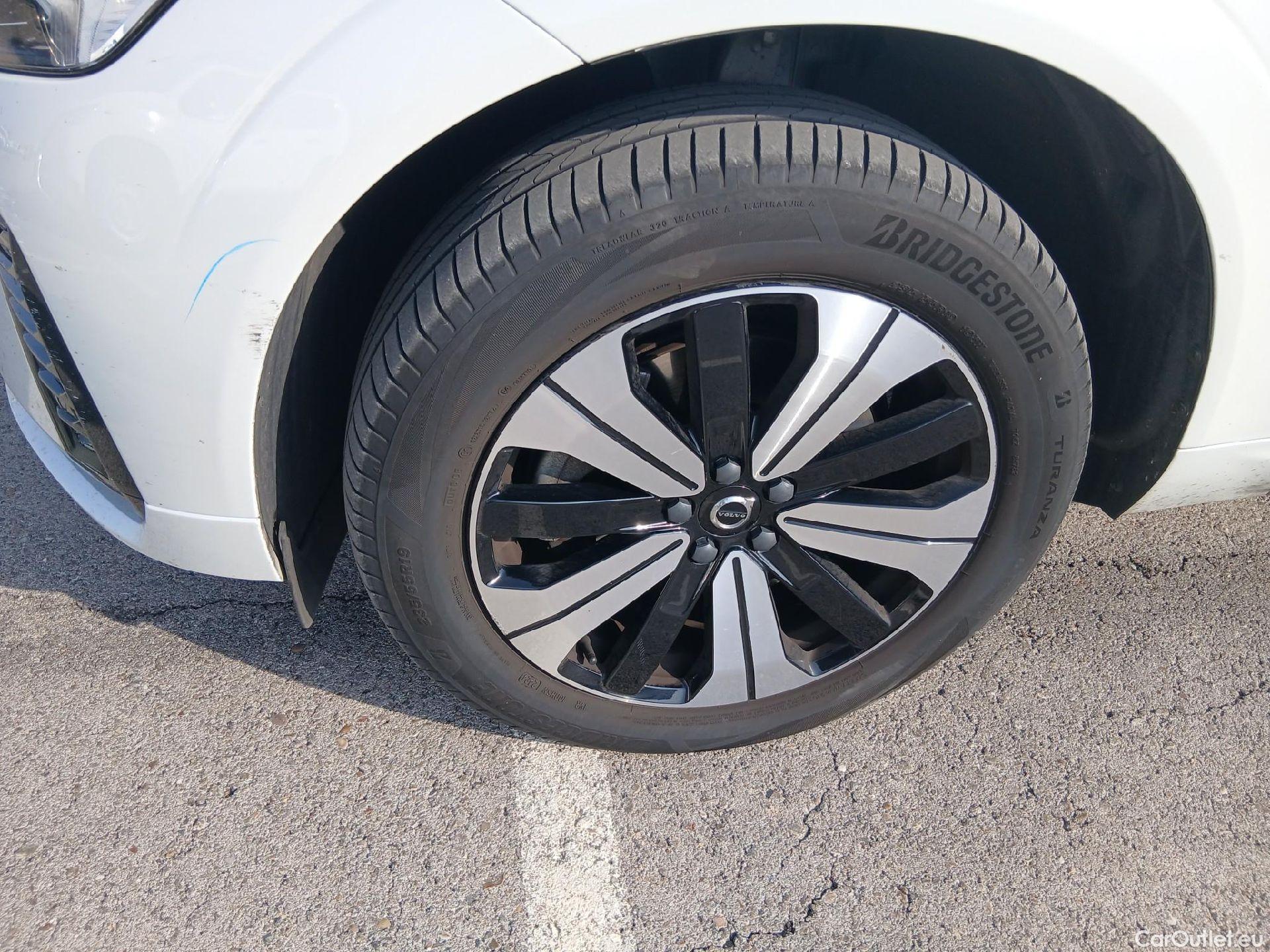  Volvo  XC60 VOLVO  2.0 T6 AWD Recharge Plus Dark Auto #18