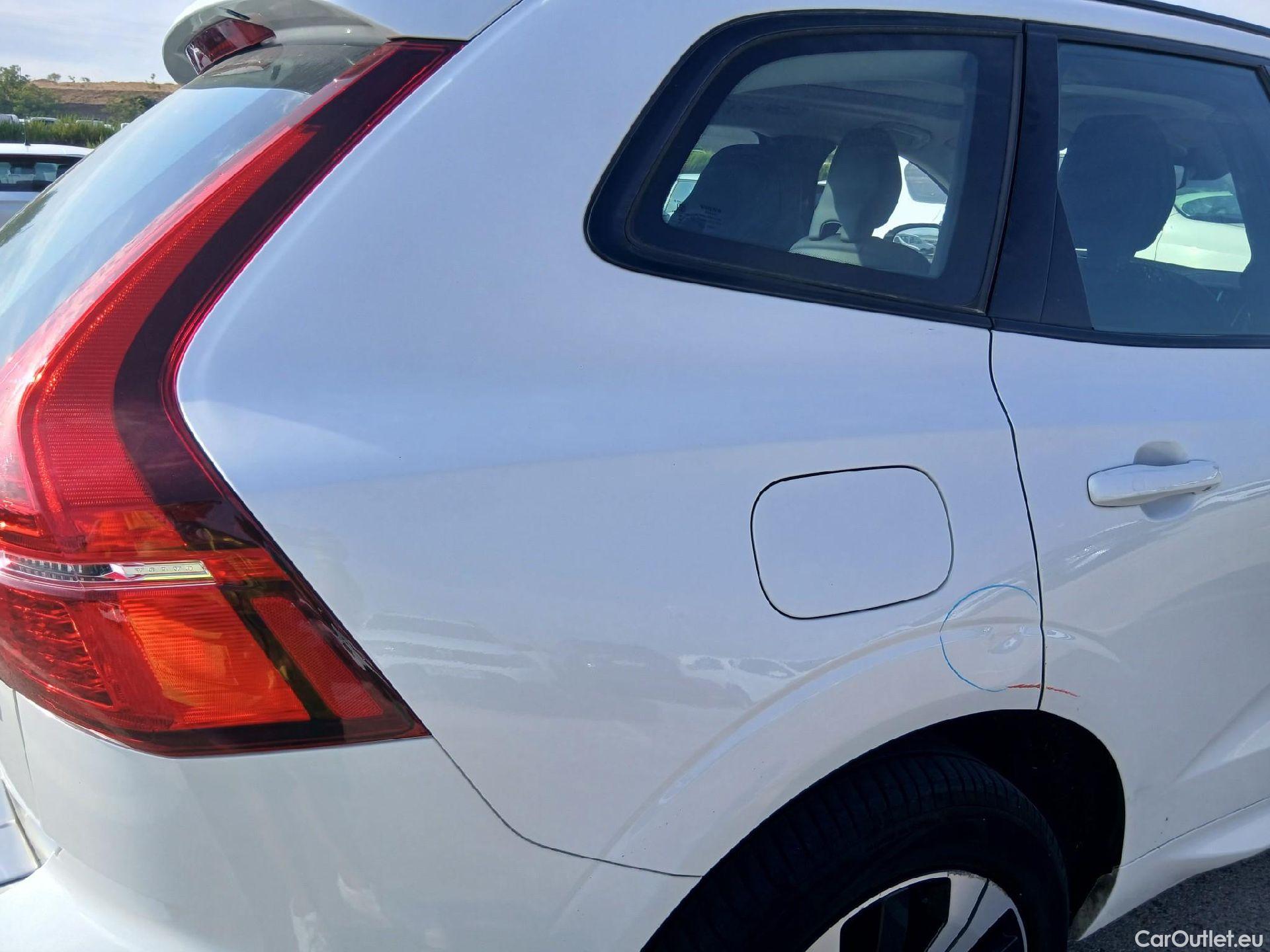 Volvo  XC60 VOLVO  2.0 T6 AWD Recharge Plus Dark Auto #41