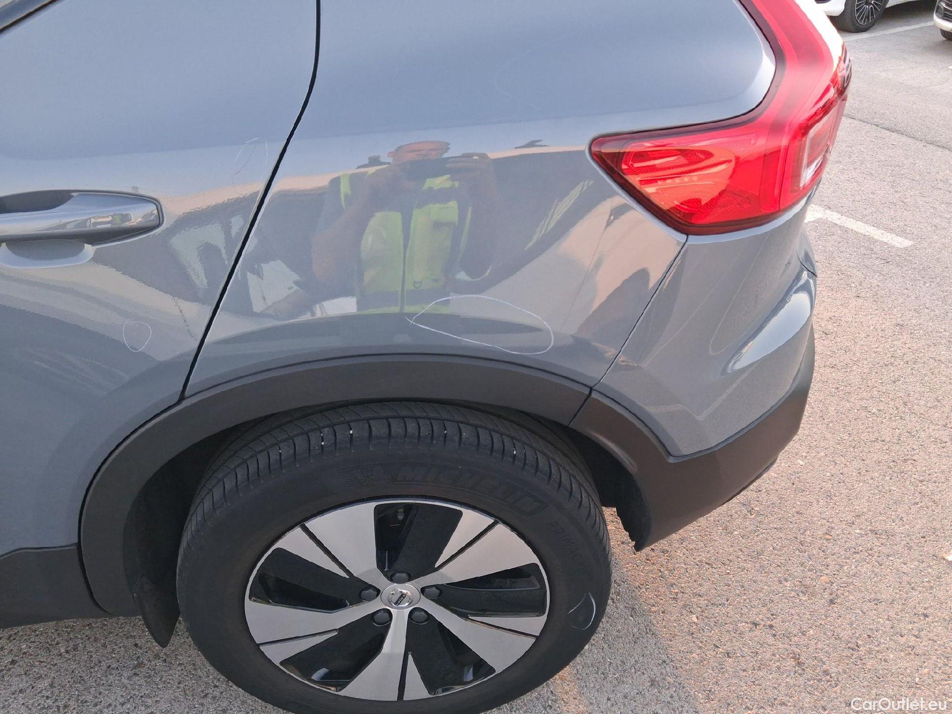  Volvo  XC 40 VOLVO XC40 / 2021 / 5P / todoterreno 1.5 T5 Recharge PHEV Plus Dark Auto #16