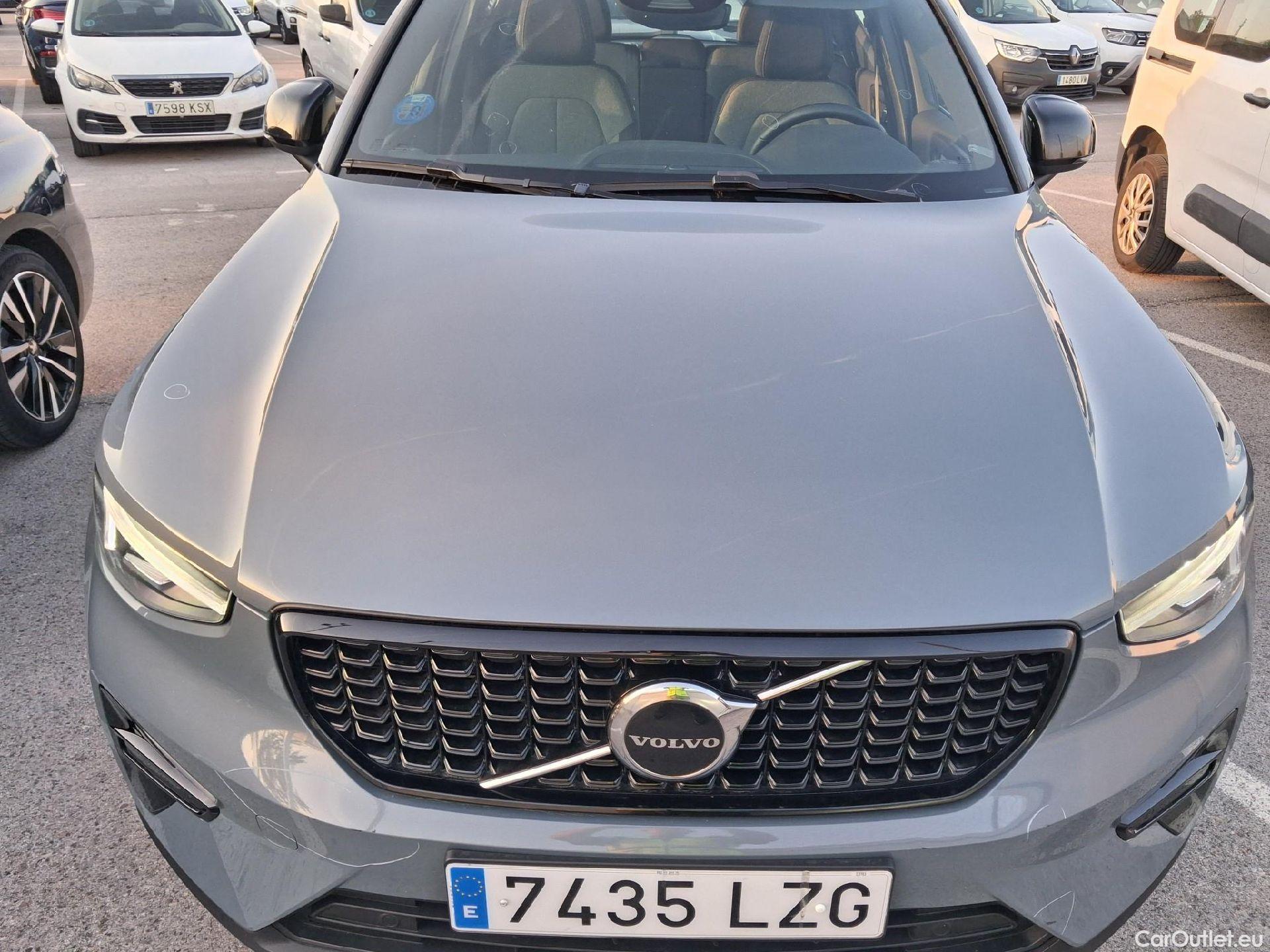  Volvo  XC 40 VOLVO XC40 / 2021 / 5P / todoterreno 1.5 T5 Recharge PHEV Plus Dark Auto #8