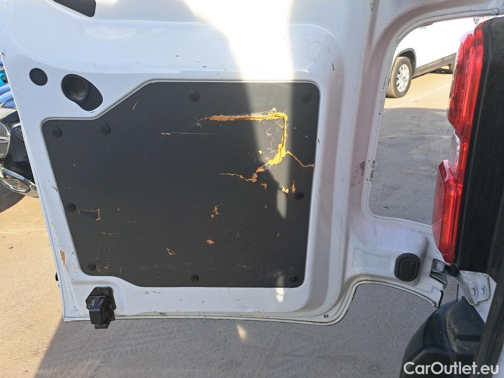  Opel  Vivaro OPEL  / 2019 / 4P / furgón 1.5 Diésel 88kW (120CV) M Std Select #7