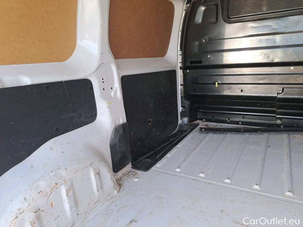  Opel  Vivaro OPEL  / 2019 / 4P / furgón 1.5 Diésel 88kW (120CV) M Std Select #3