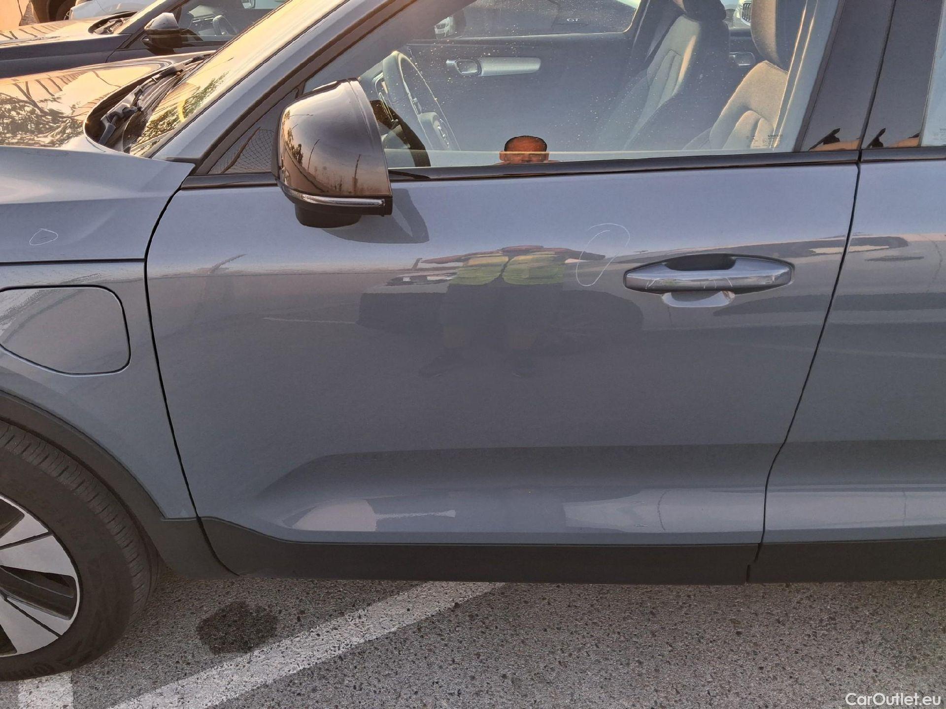  Volvo  XC 40 VOLVO XC40 / 2021 / 5P / todoterreno 1.5 T5 Recharge PHEV Plus Dark Auto #11