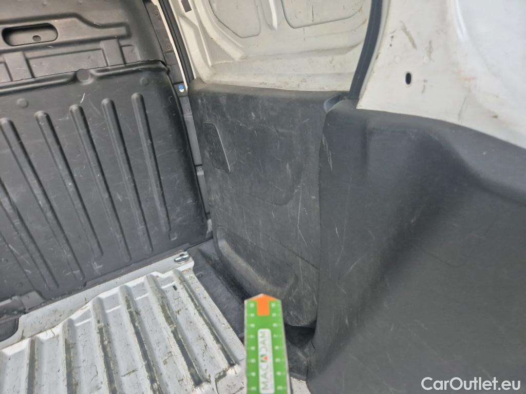  Opel  Combo OPEL  / 2018 / 3P / furgón derivado de turismo 1.5 TD 75kW (100CV) Express L H1 650kg (AC2) #26