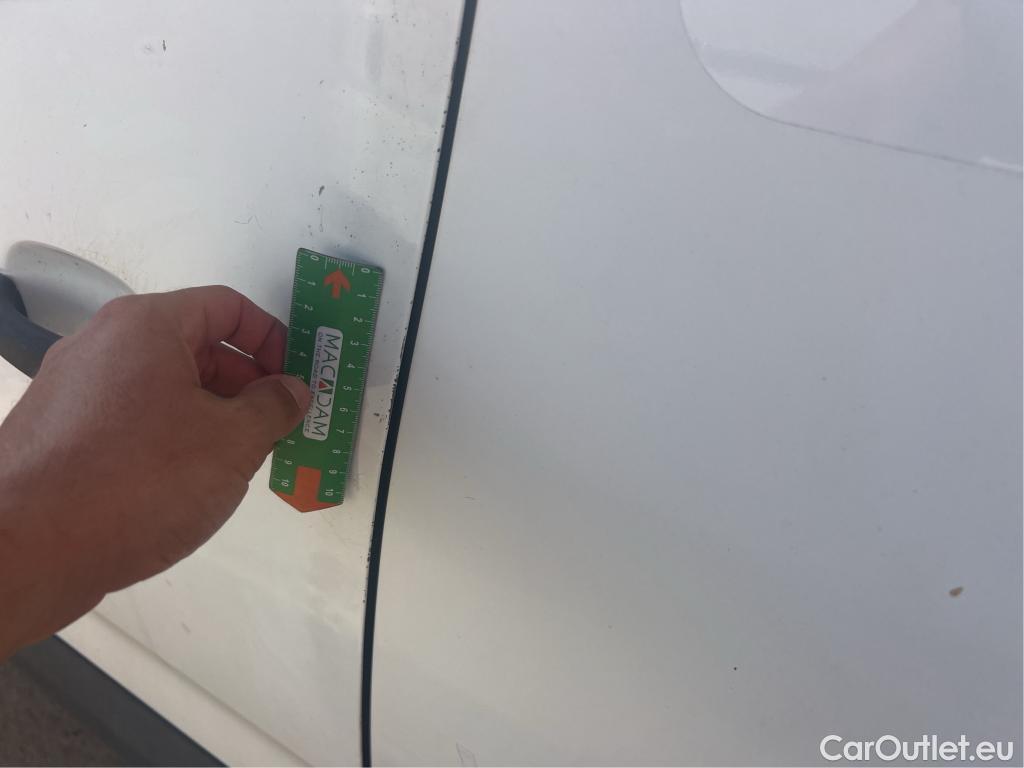  Citroen  Berlingo CITROEN  / 2018 / 3P / furgón derivado de turismo Talla M BlueHDi 100 CONTROL #16
