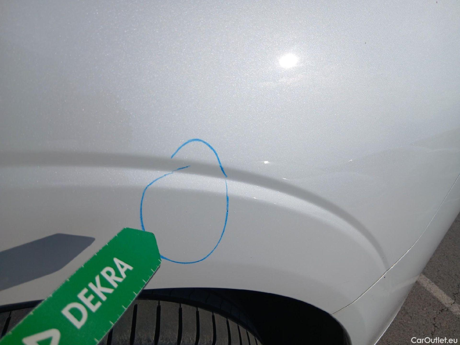  Volvo  XC60 VOLVO  2.0 T6 AWD Recharge Plus Dark Auto #27