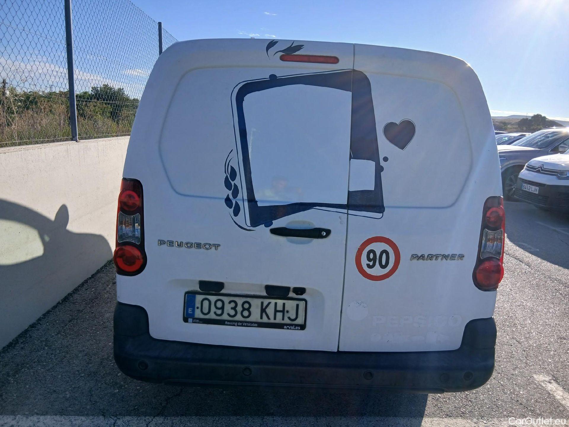  Peugeot  Partner PEUGEOT  VU 4p 2G furgón derivado de Furgón Confort PackL2 BlueHDi 73KW (100) #21